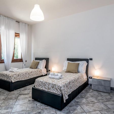 Villa Estia - Nel Cuore Della Valle D'Itria Cisternino Eksteriør bilde