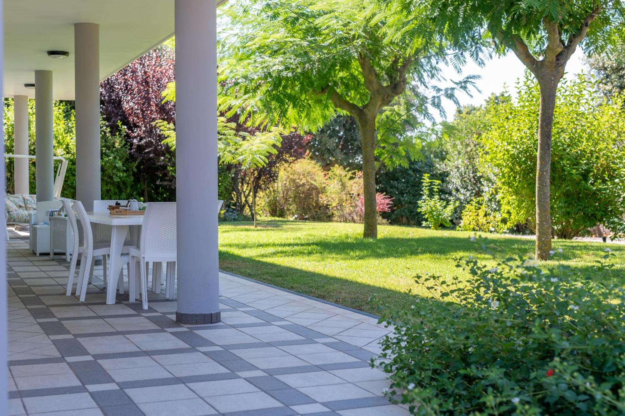 Villa Estia - Nel Cuore Della Valle D'Itria Cisternino Eksteriør bilde