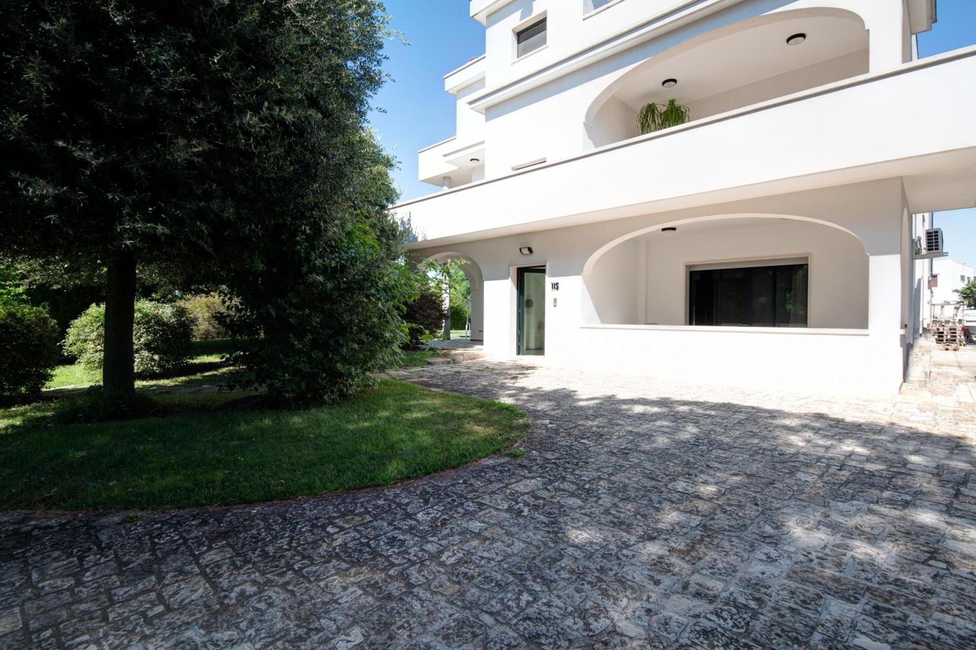 Villa Estia - Nel Cuore Della Valle D'Itria Cisternino Eksteriør bilde